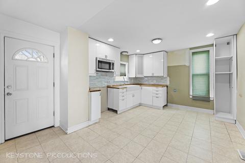 2338 E 78th St, Chicago, IL 60649 photo 5