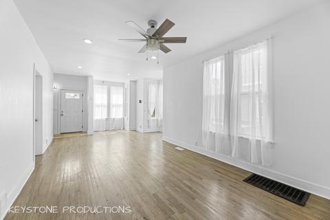 2338 E 78th St, Chicago, IL 60649 photo 6
