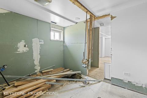 2338 E 78th St, Chicago, IL 60649 photo 15