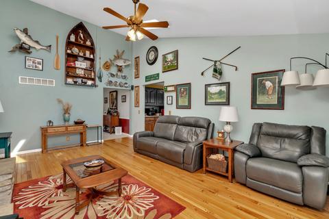 5775 Barrington Rd, Morris, IL 60450 photo 8