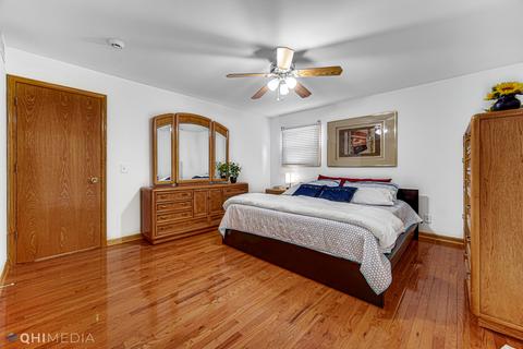 880 Deerpath Ln, Hoffman Estates, IL 60169 photo 11