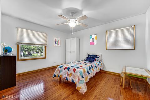 880 Deerpath Ln, Hoffman Estates, IL 60169 photo 14