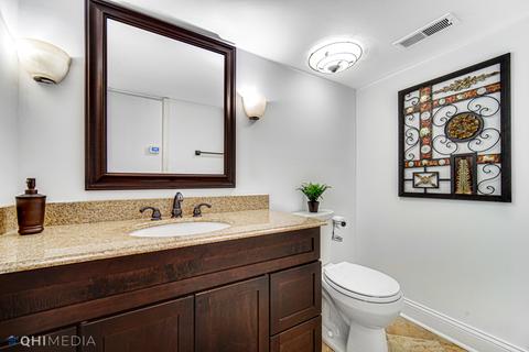 880 Deerpath Ln, Hoffman Estates, IL 60169 photo 18