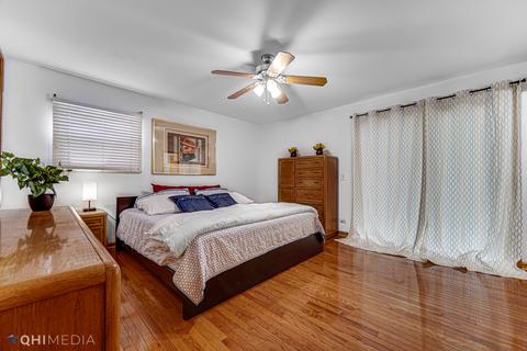 880 Deerpath Ln, Hoffman Estates, IL 60169 photo 10