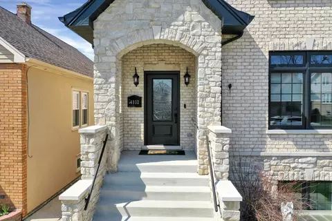 4032 N Ottawa Ave, Norridge, IL 60706