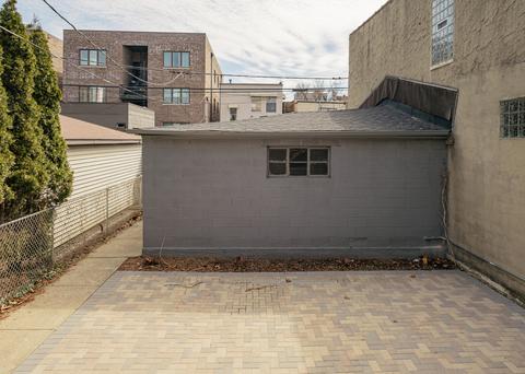 2017 W Huron St, Chicago, IL 60612 photo 2