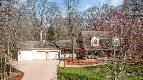 24435 S Dorothy Dr, Crete, IL 60417