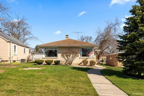 524 Adams St, Elgin, IL 60123 photo 1