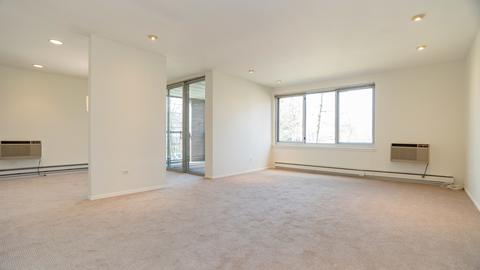 2324 Central St #2D, Evanston, IL 60201 photo 2