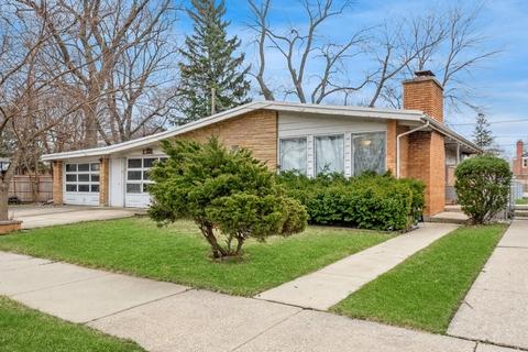 8645 Frontage Rd, Skokie, IL 60077