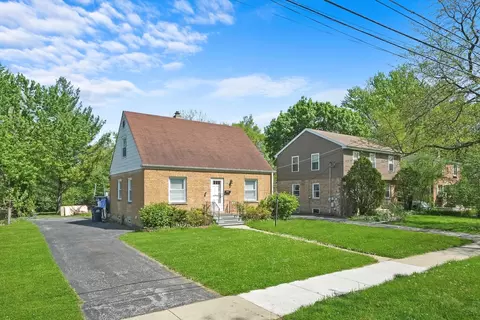 273 S Warrington Rd, Des Plaines, IL 60016 photo 3