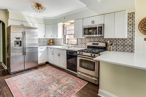 7631 W Devon Ave, Chicago, IL 60631 photo 13