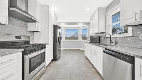 2622 Central Rd, Glenview, IL 60025 photo 8