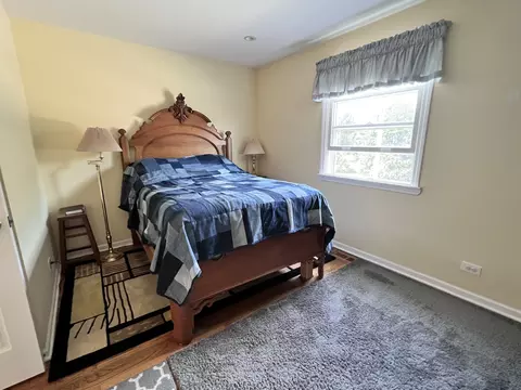 2 S050 Apache Dr, Wheaton, IL 60189 photo 12
