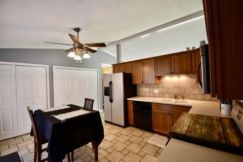 1101 Winston Ct, Normal, IL 61761 photo 8