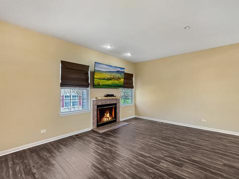 1782 Kelberg Ave, Hoffman Estates, IL 60192 photo 14