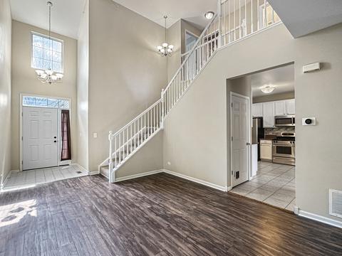 1782 Kelberg Ave, Hoffman Estates, IL 60192 photo 4