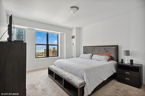 41 E 8th St #1802, Chicago, IL 60605 photo 11