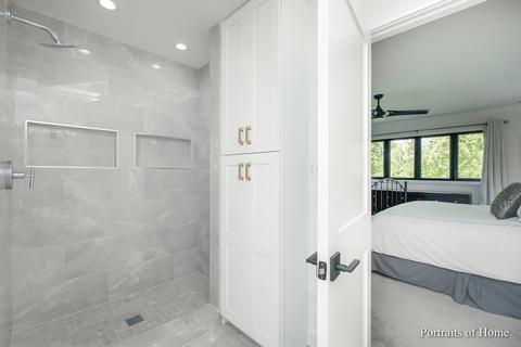 6521 Rodgers Dr, Willowbrook, IL 60527 photo 25