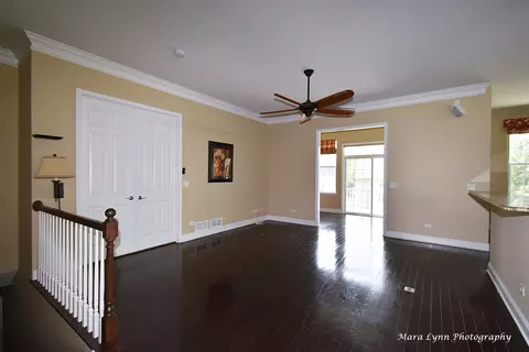 3881 Valhalla Dr, Elgin, IL 60124 photo 33