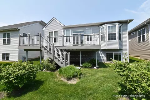 3881 Valhalla Dr, Elgin, IL 60124 photo 32