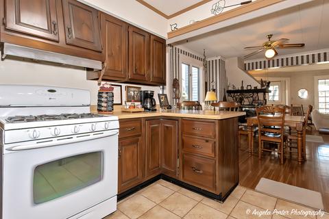 1634 N Riverside Dr, Mchenry, IL 60050 photo 12