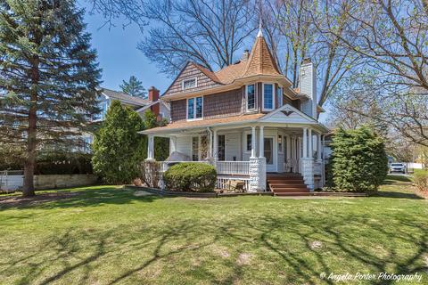 1634 N Riverside Dr, Mchenry, IL 60050 photo 1