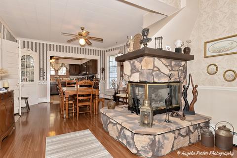 1634 N Riverside Dr, Mchenry, IL 60050 photo 16