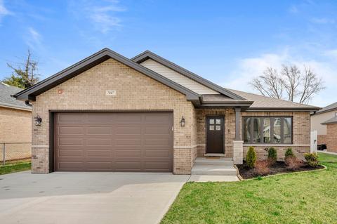 7447 Thomas Ave, Bridgeview, IL 60455 photo 1
