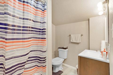 824 N Elm Blvd, Monticello, IL 61856 photo 32
