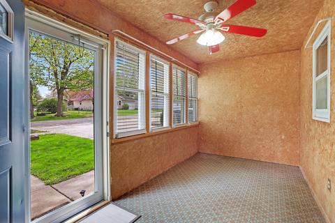 824 N Elm Blvd, Monticello, IL 61856 photo 7