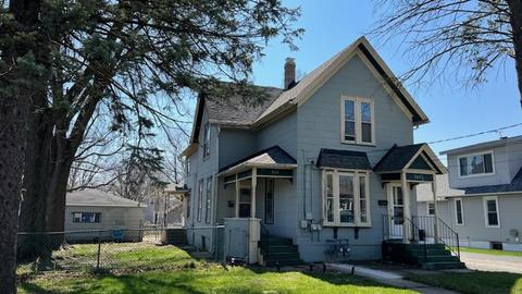 565 Columbia Ave, Elgin, IL 60120 photo 2