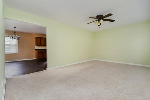 1100 N Walnut St, Normal, IL 61761 photo 4