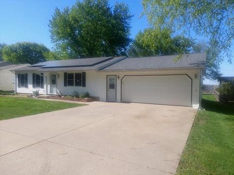 512 W North St, Mclean, IL 61754 photo 1