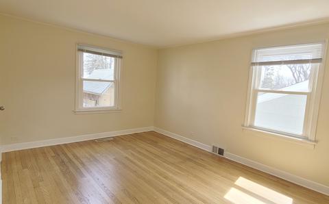 1079 Alfini Dr, Des Plaines, IL 60016 photo 12