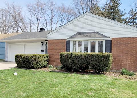 1079 Alfini Dr, Des Plaines, IL 60016 photo 1