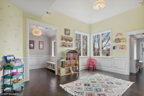 241 E Vallette St, Elmhurst, IL 60126 photo 25