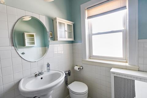 680 Hinman Ave #3F, Evanston, IL 60202 photo 12