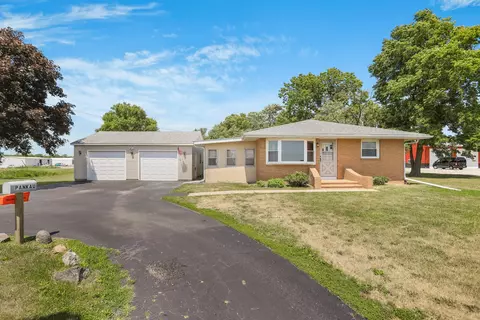 3610 W Bloomington Rd, Champaign, IL 61822