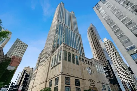 132 E Delaware Pl #5603, Chicago, IL 60611