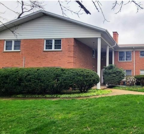 1450 Wing St #2B, Elgin, IL 60123 photo 1