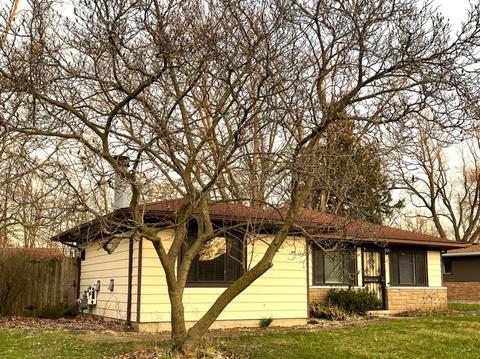 11 E Rocket Cir, Park Forest, IL 60466 photo 3
