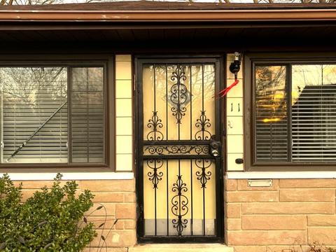 11 E Rocket Cir, Park Forest, IL 60466 photo 4