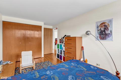 1373 E 55th Pl, Chicago, IL 60637 photo 15
