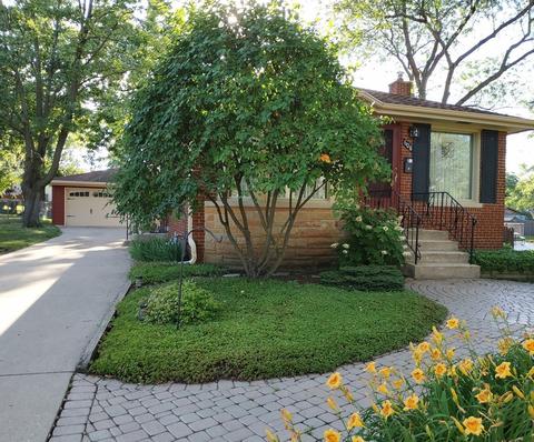 608 S Dorchester Ave, Wheaton, IL 60187