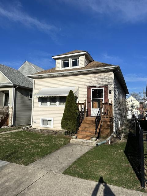 4605 N Kedvale Ave, Chicago, IL 60630