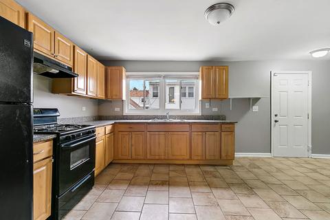 3740 N Page Ave, Chicago, IL 60634 photo 3