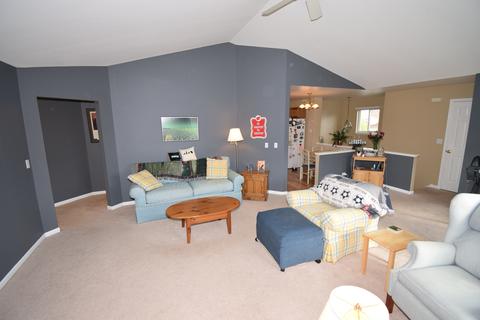 2130 Glacier Ct, Algonquin, IL 60102 photo 7