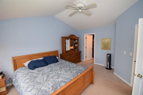 2130 Glacier Ct, Algonquin, IL 60102 photo 9