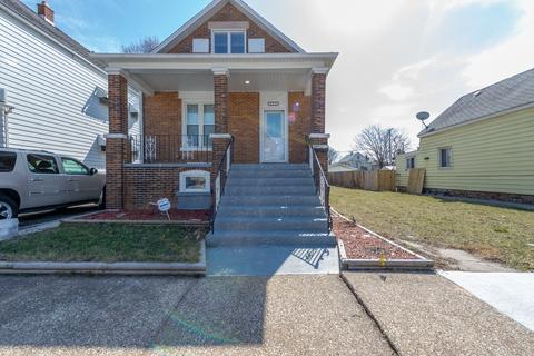 525 155th St, Calumet City, IL 60409